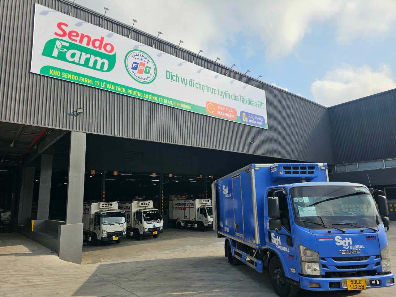 Hình ảnh 1 - Công Ty Sen Đỏ