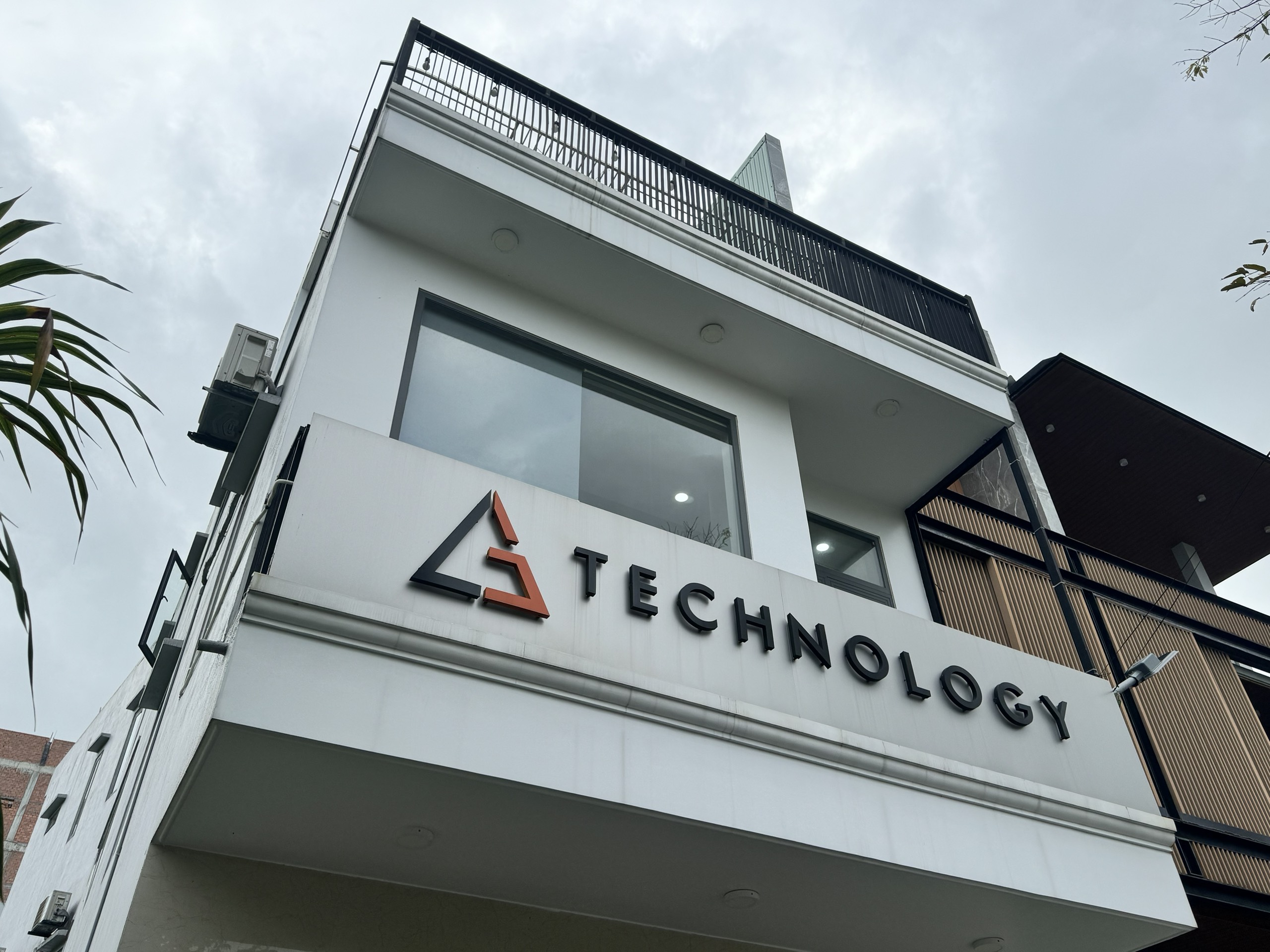 Hình ảnh 1 - Công Nghệ Anh Em