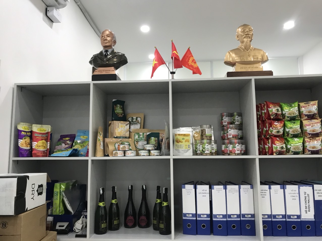 Hình ảnh 1 - Victory 319