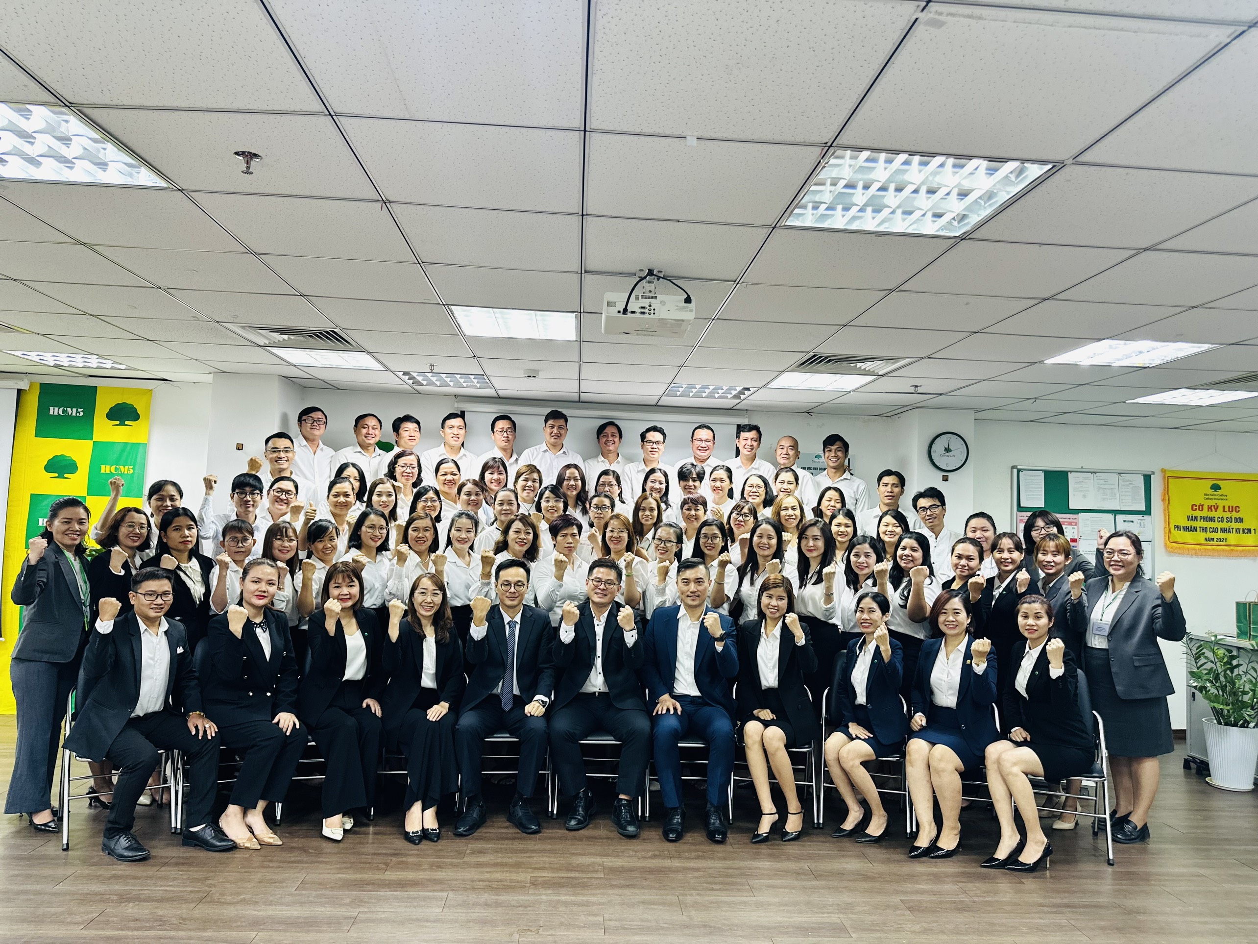 Hình ảnh 1 - Tập Đoàn Tài Chính Cathay Vn