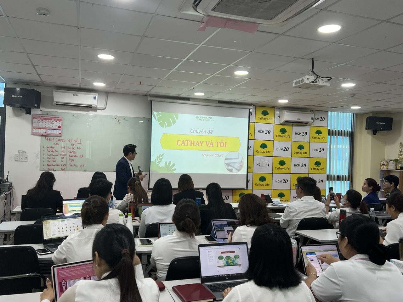 Hình ảnh 1 - Tập Đoàn Tài Chính Cathay Vn