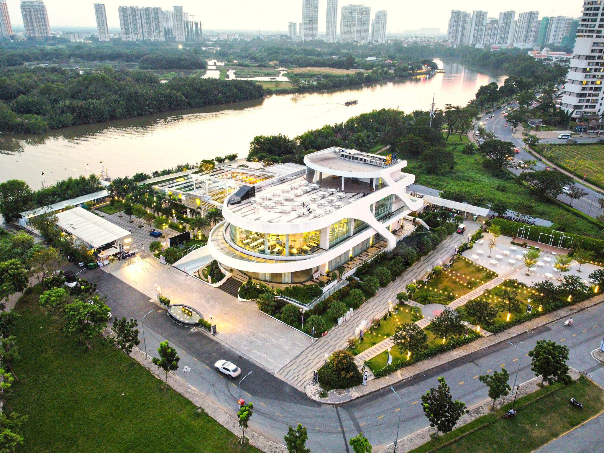 Hình ảnh 1 - Công Ty TNHH Tm Dv Dl Ngôi Sao Việt