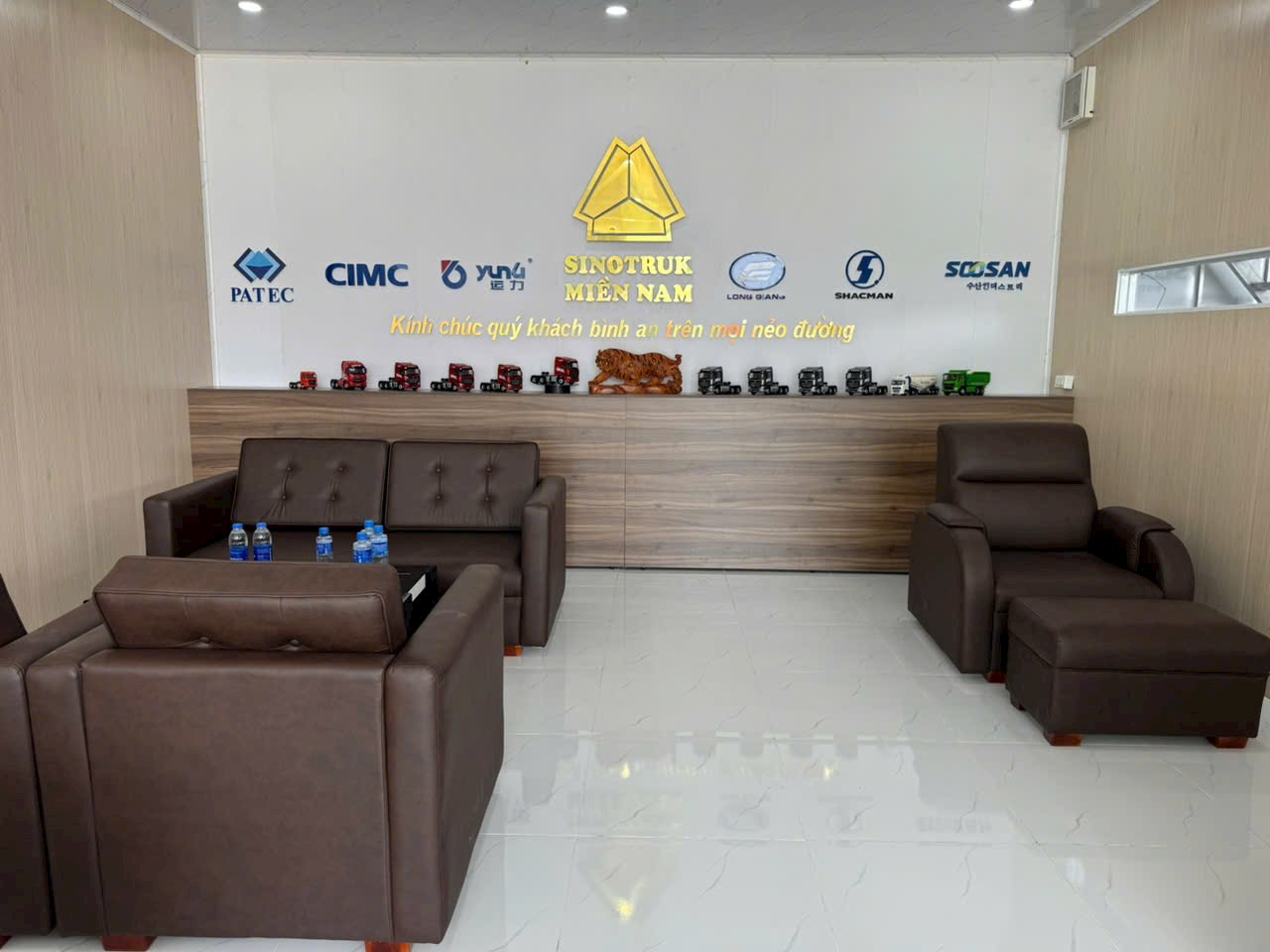 Hình ảnh 1 - Công Ty TNHH Xnk Ô Tô Sinotruk Miền Nam