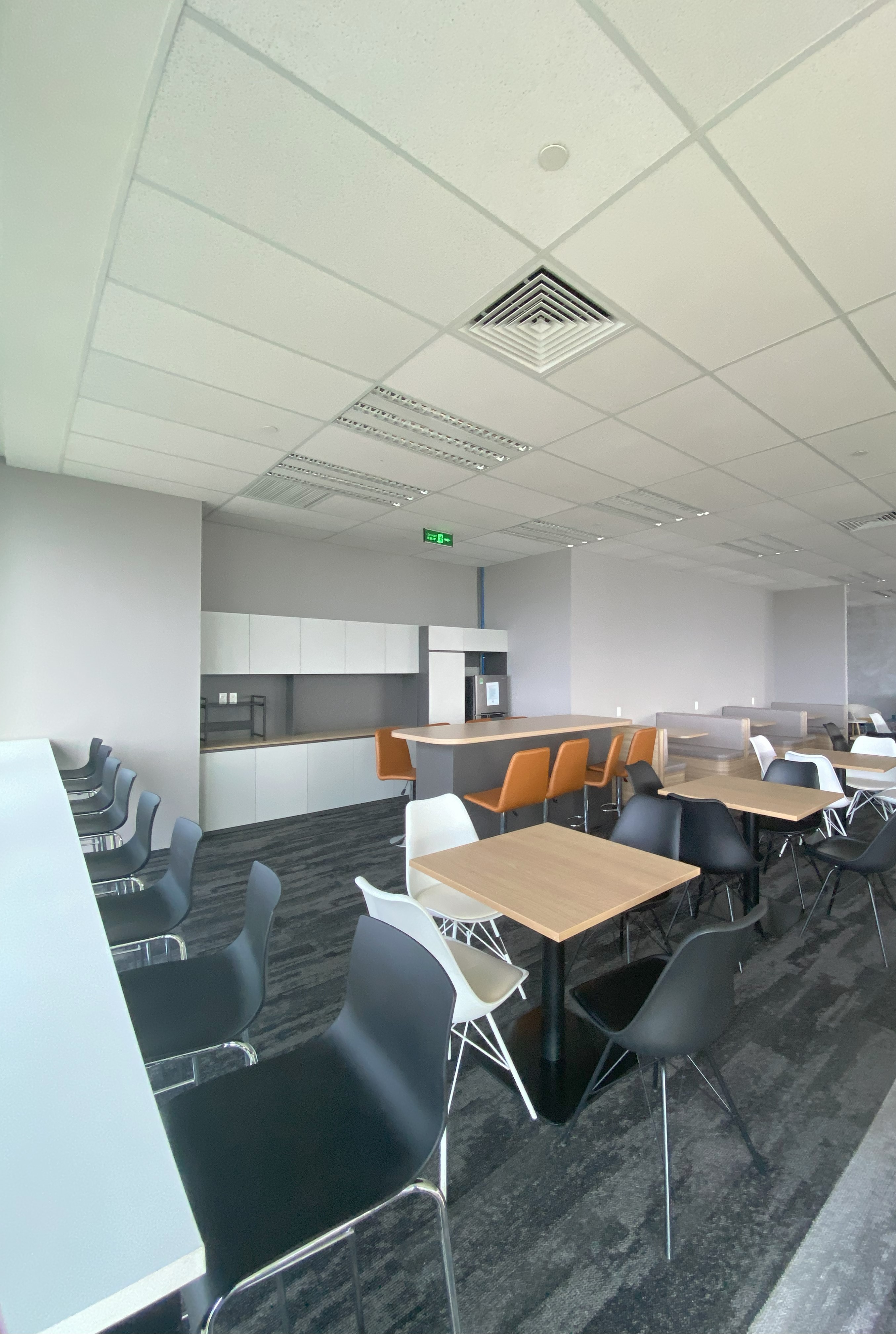 Hình ảnh 1 - Emers Vietnam Co. Ltd