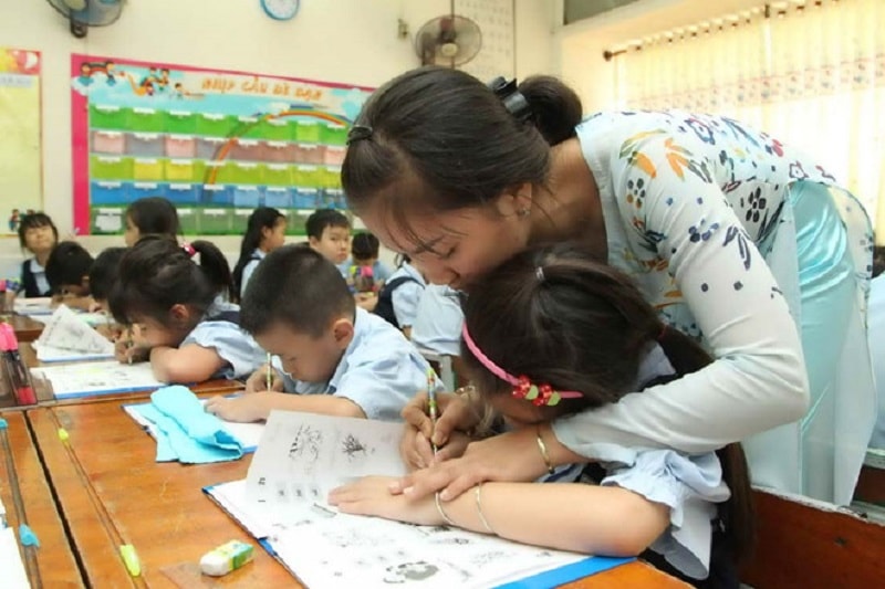 Biên chế nhà nước là gì và những câu chuyện xoay quanh