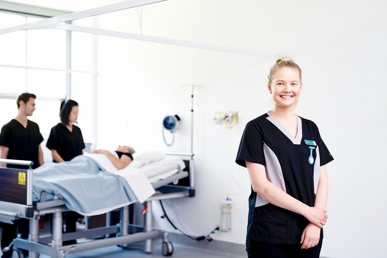 Muốn làm y tá thì học gì? Và vấn đề xung quanh ngành nghề