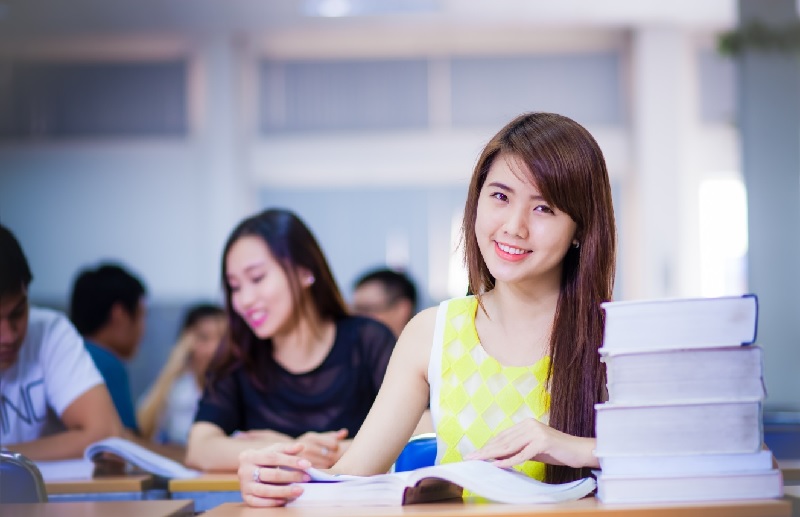 Điểm chuẩn ngành quản trị kinh doanh và góc nhìn rộng về ngành quản trị