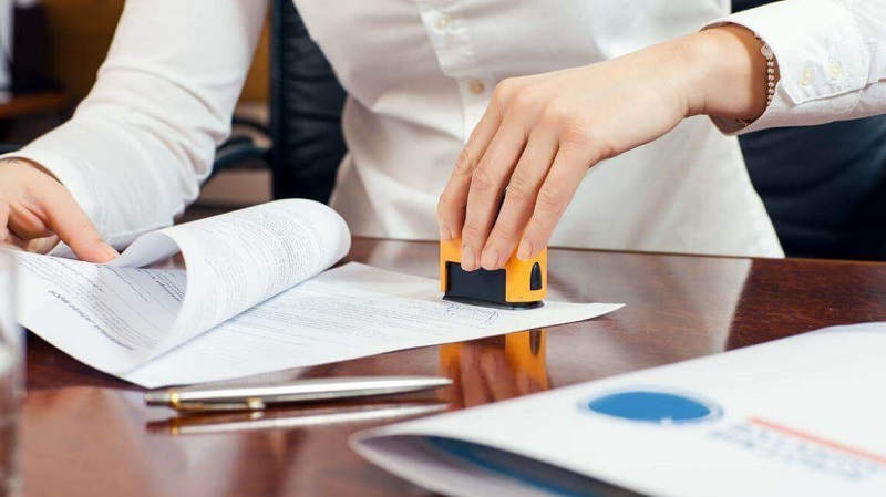 Công chứng giấy tờ ở đâu? Những điều cần biết khi công chứng giấy tờ