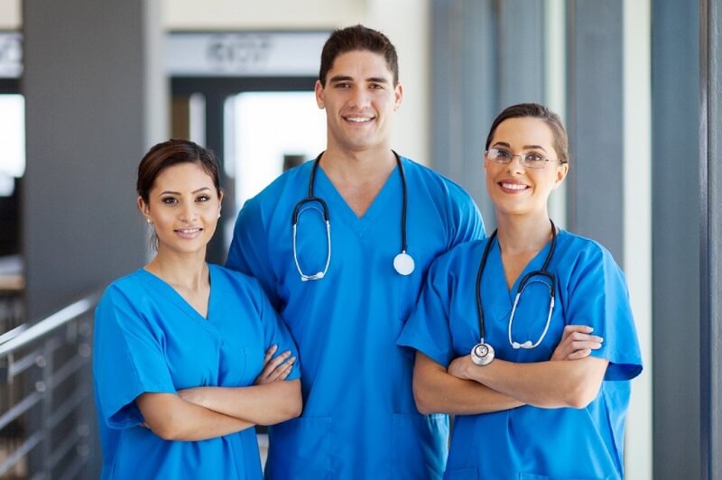 Ngành hộ sinh ra làm gì và những điều thú vị bạn không nên bỏ qua!