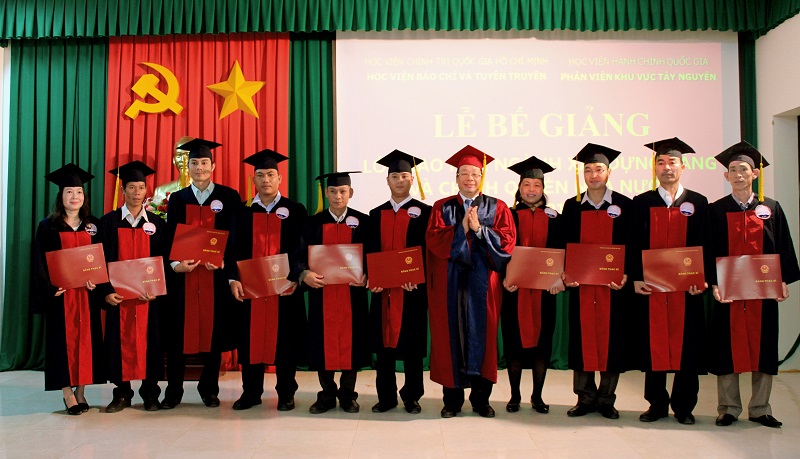 Học ngành Xây dựng Đảng và Chính quyền Nhà nước ra làm gì?