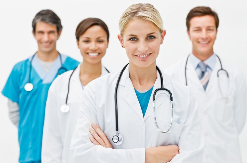 [Giải đáp] Bác sĩ phẫu thuật học ngành gì? Thông tin liên quan