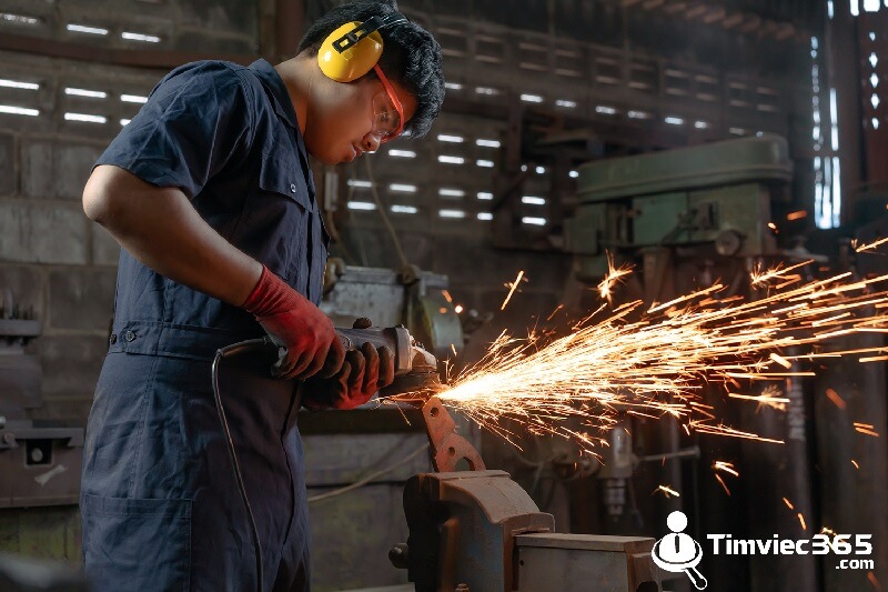 [Trọn bộ] Bản mô tả công việc kỹ sư chế tạo máy mới nhất