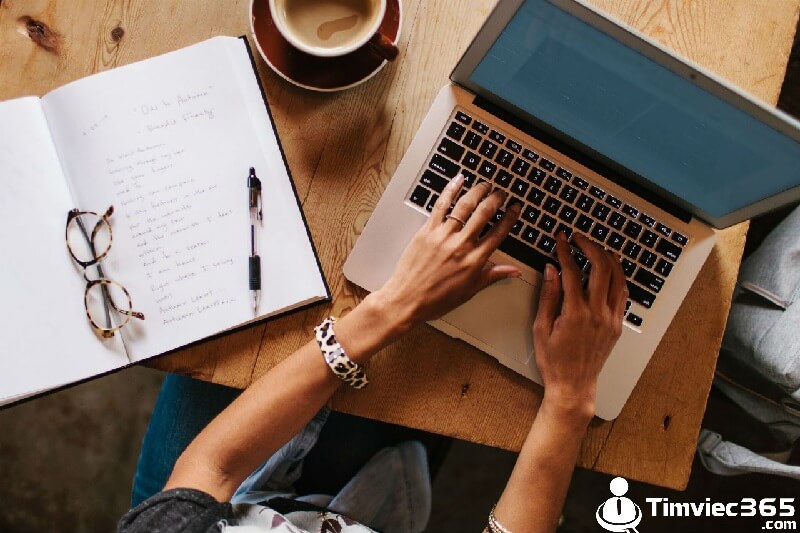 Có nên tìm việc làm thêm nhận hàng cắt chỉ về nhà làm hay không?