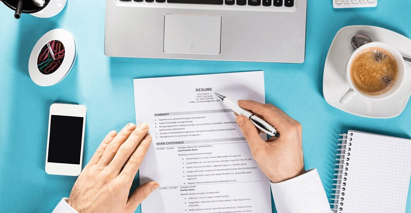 Hướng dẫn chuẩn bị hồ sơ xin việc công nhân đúng chuẩn