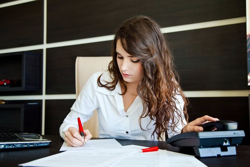Bí quyết để đơn xin việc giao dịch viên ngân hàng ấn tượng