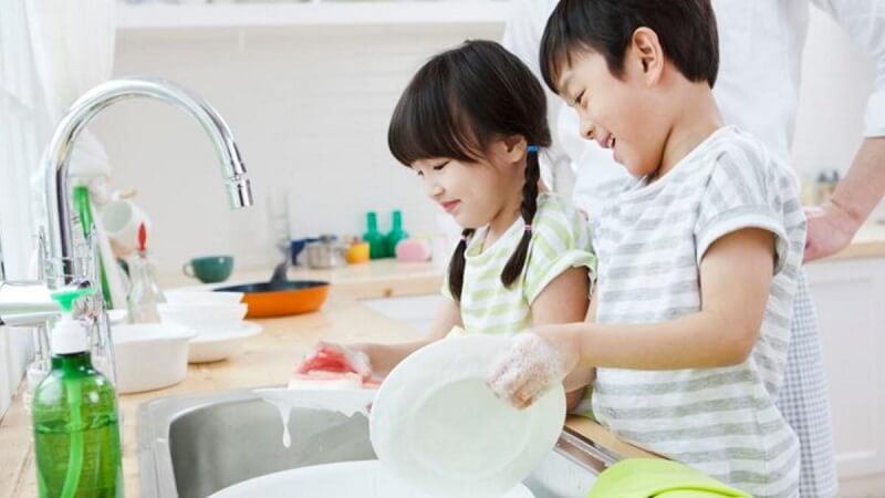 Tính tự lập là gì? Làm sao để con rèn luyện được tính tự lập?