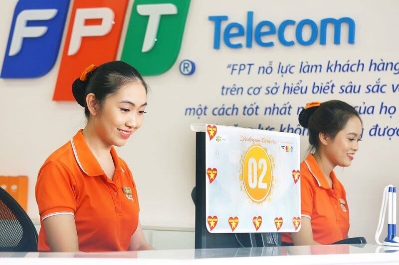 Có nên làm công việc nhân viên kinh doanh FPT hay không?