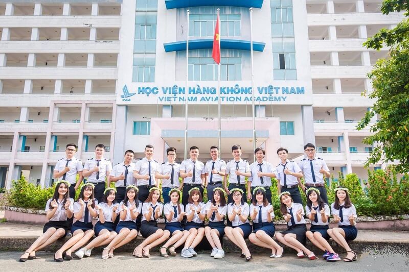 Học phí đào tạo tiếp viên hàng không là bao nhiêu?