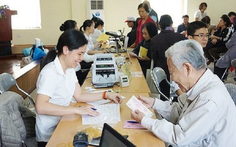 Đơn xin nghỉ việc tại UBND xã viết thế nào và gửi đến đâu?