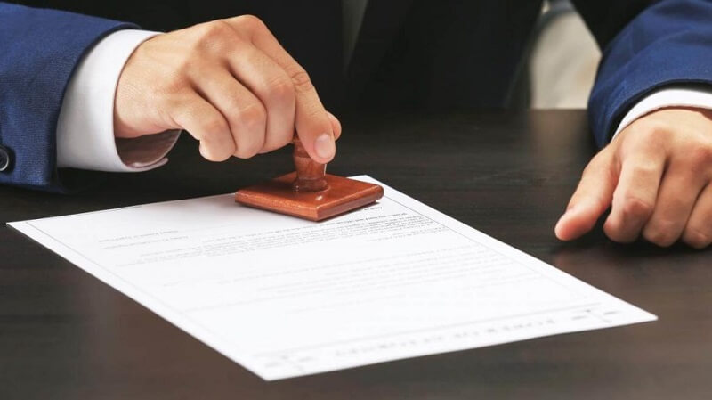 Bạn biết hồ sơ xin việc cần công chứng những gì chưa?