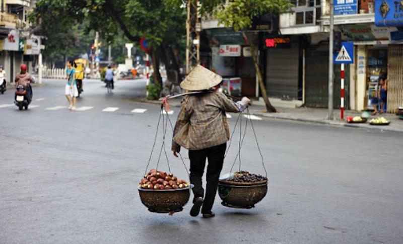 Khám phá chi tiết nghệ thuật bán hàng rong nên bán gì để thu lời nhanh