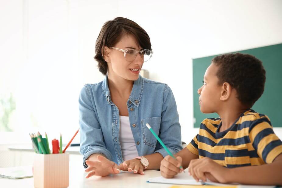 Kinh nghiệm xương máu khi mở quán ăn vặt ở quê bạn cần bỏ túi