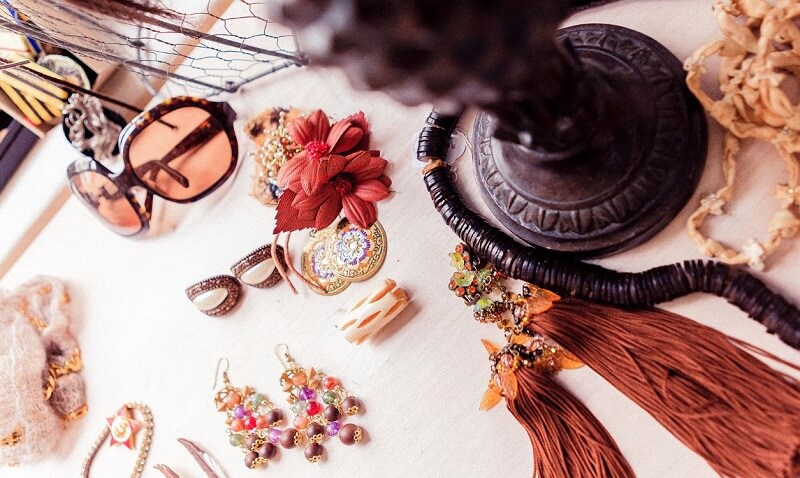 Chia sẻ kinh nghiệm kinh doanh phụ kiện tóc mà chủ cửa hàng cần biết