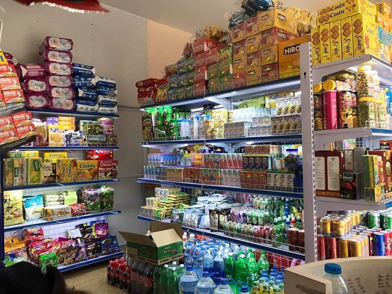 lay-nguon-hang-tap-hoa-o-dau