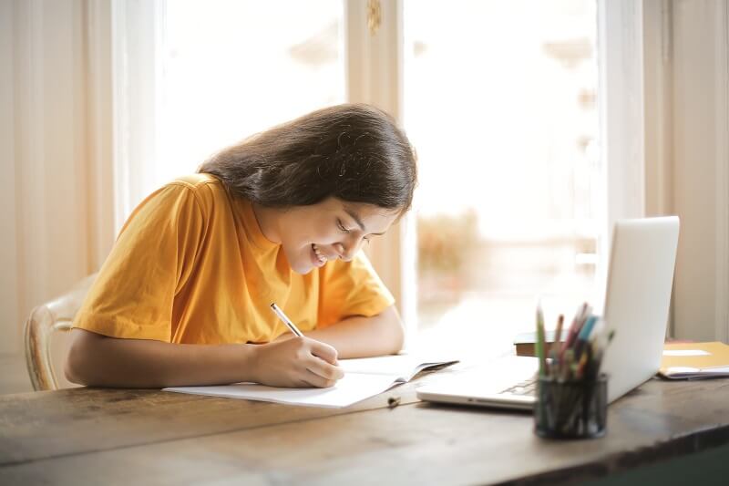 Nghiên cứu cách viết CV cho học sinh cấp 3 đơn giản