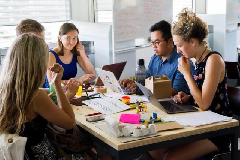 Mách bạn cách viết CV tiếng Pháp đầy đủ và chi tiết nhất