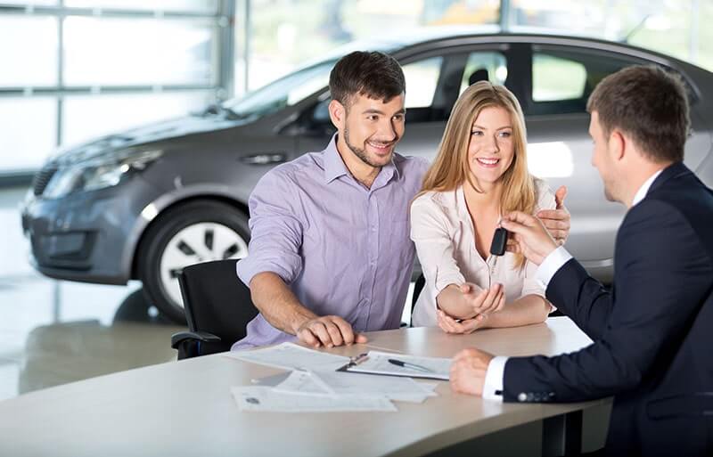 Những cách tìm kiếm khách hàng mua ô tô nào được coi là hiệu quả?