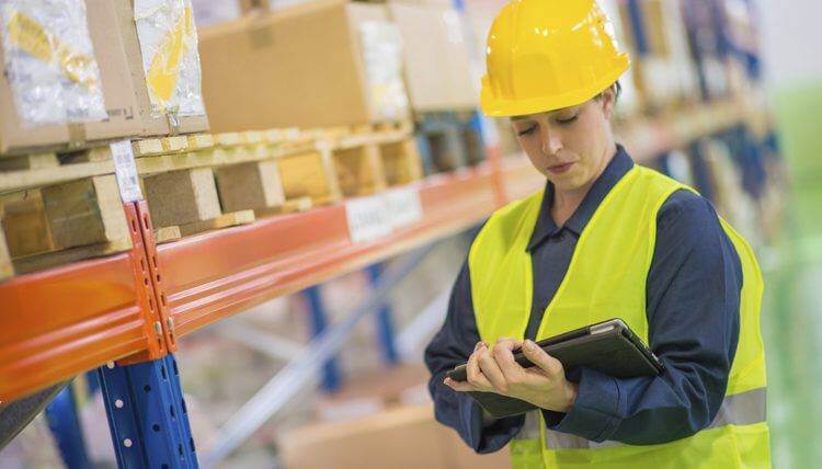 Giám sát kho là gì? Mô tả chi tiết công việc giám sát kho