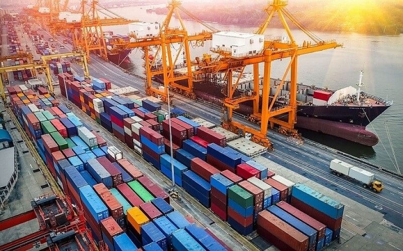 Phụ phí CIC trong xuất nhập khẩu là gì? Một số vấn đề cần biết