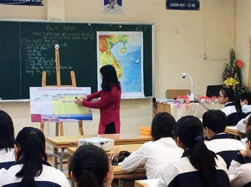 Giải đáp chi tiết thắc mắc có nên học sư phạm địa lý