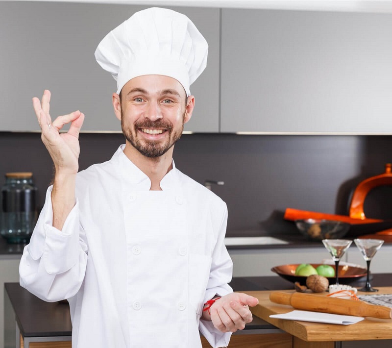 Nghiệp vụ bếp trưởng là gì? Xin làm bếp trưởng ở đâu lương cao